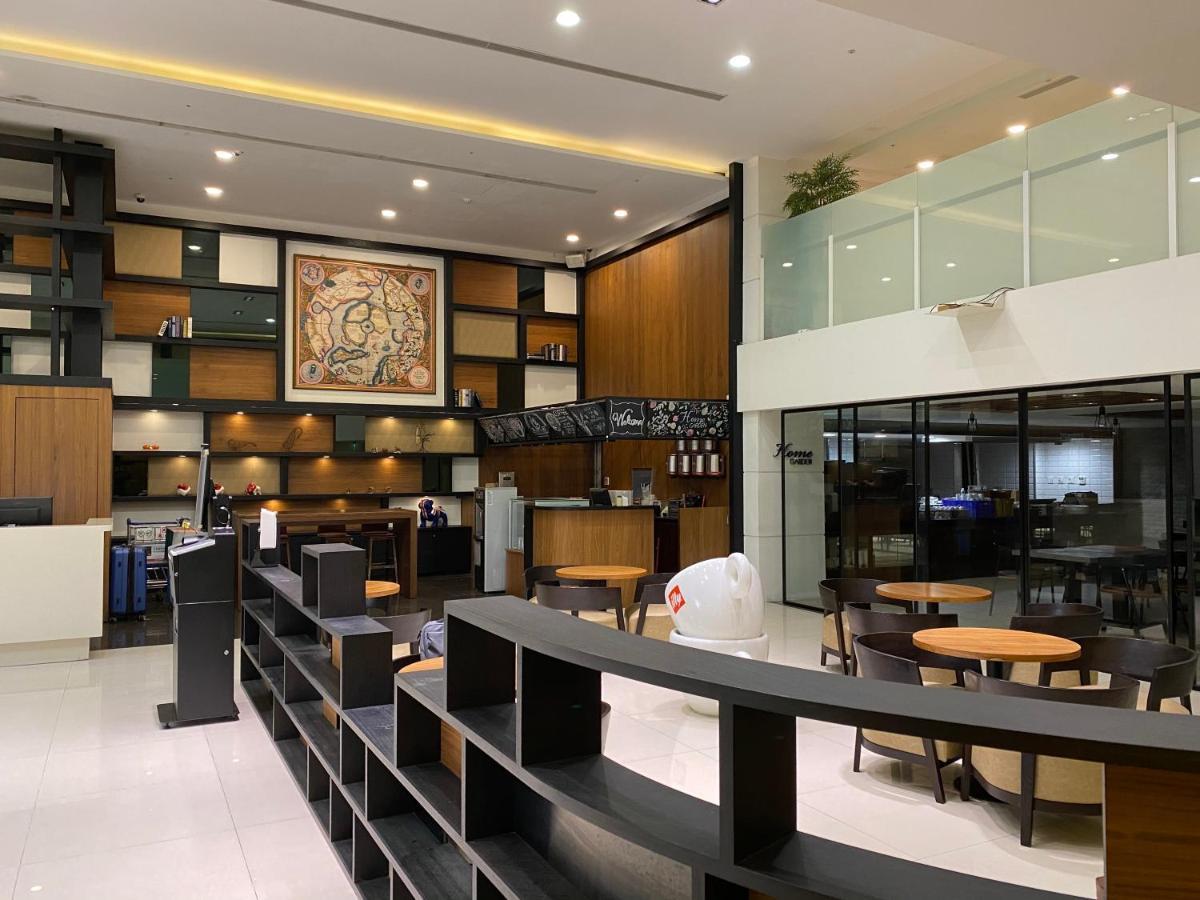 Check Inn Taipei Neihu Extérieur photo