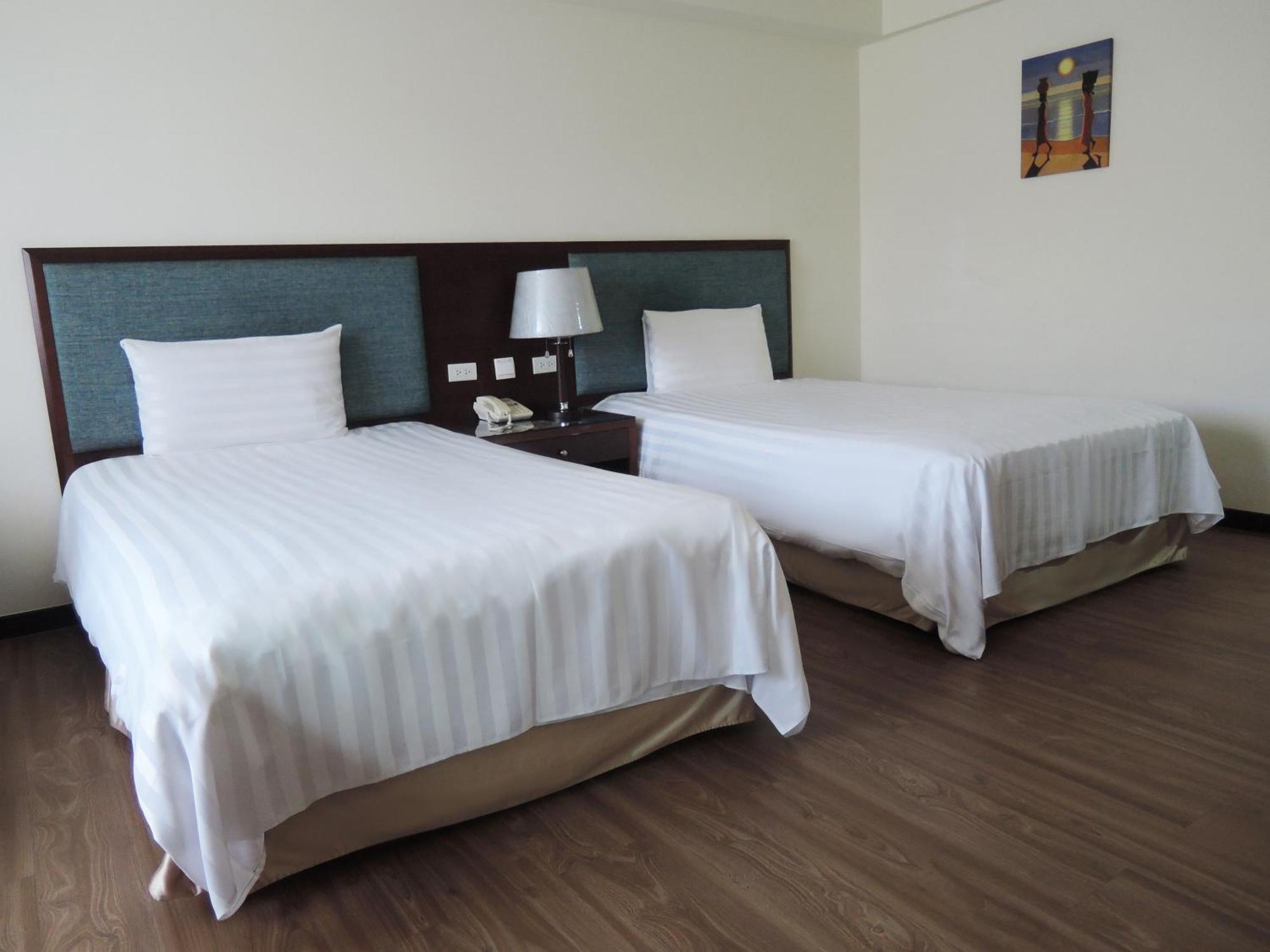 Check Inn Taipei Neihu Extérieur photo