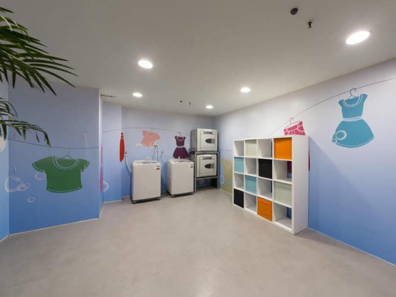 Check Inn Taipei Neihu Extérieur photo