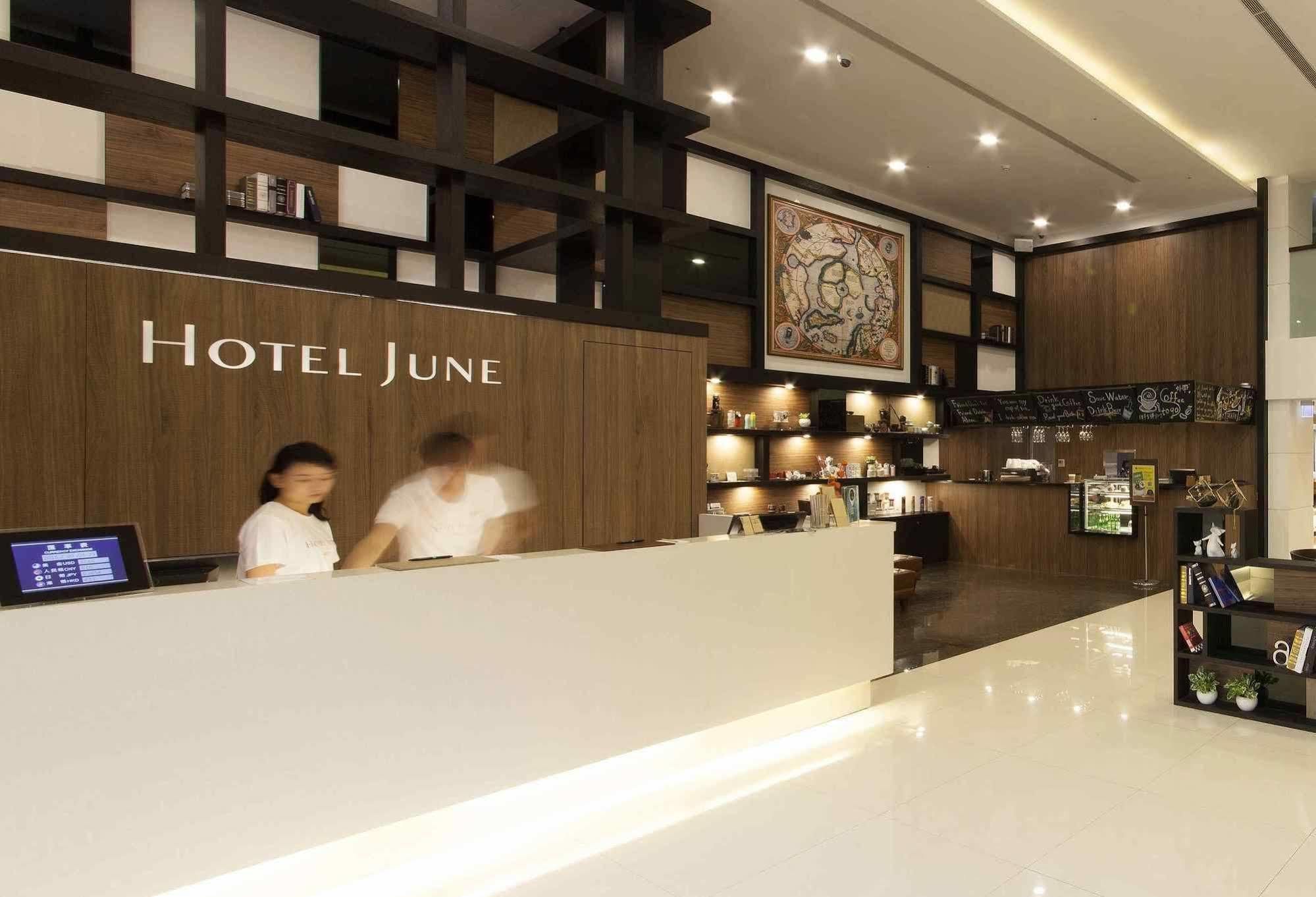 Check Inn Taipei Neihu Extérieur photo